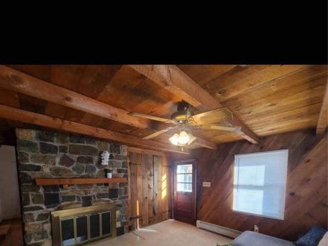 Room for rent in Lake Hopatcong, New Jersey