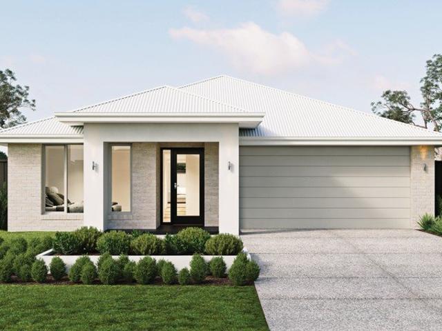 Cottage for sale in Lowood, Queensland