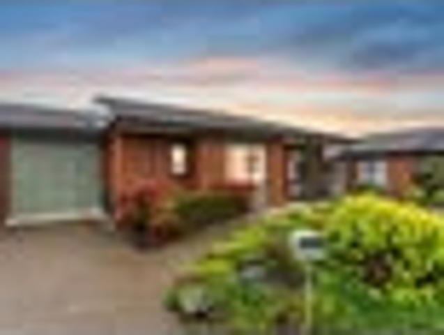 House for sale in New Windsor, Oroua County