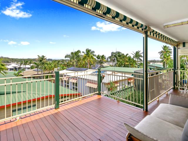 Villa for sale in Kings Creek, Queensland