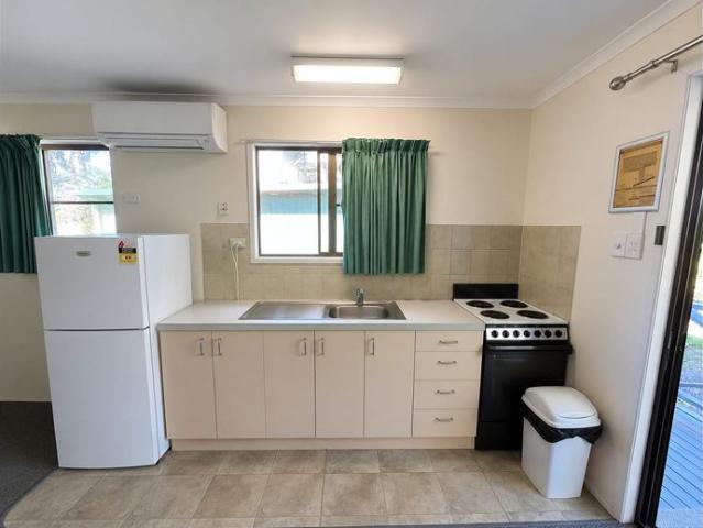 Granny Flat for rent in Mackay, Queensland