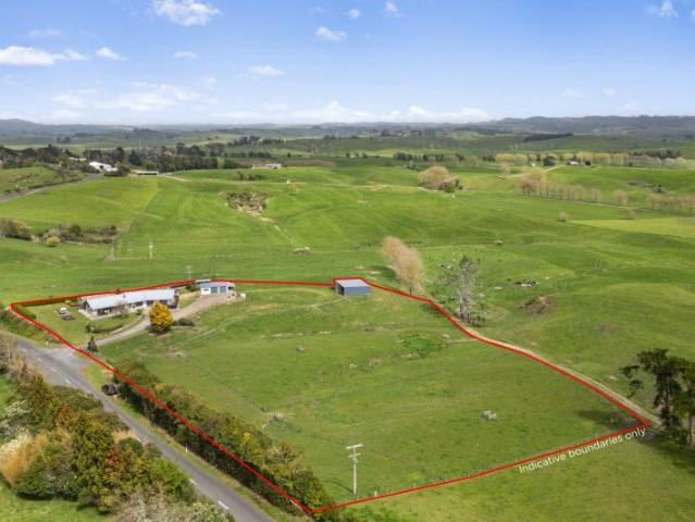 House for sale in Rotongaro