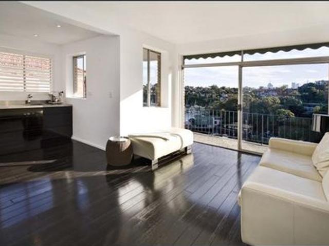 Apartment for rent in Lower North Shore, Sydney