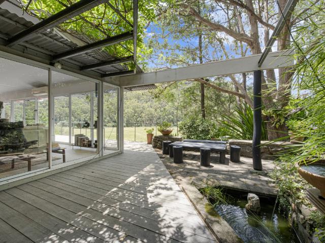 Cottage for sale in Spencer, New South Wales