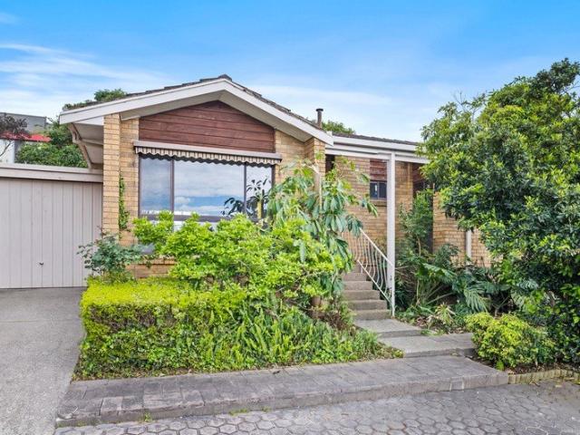 Villa for rent in Heidelberg, Melbourne