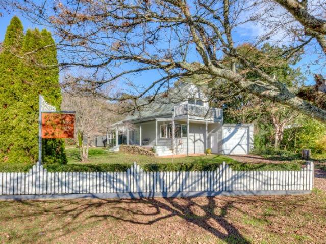 House for sale in Porepunkah, Victoria