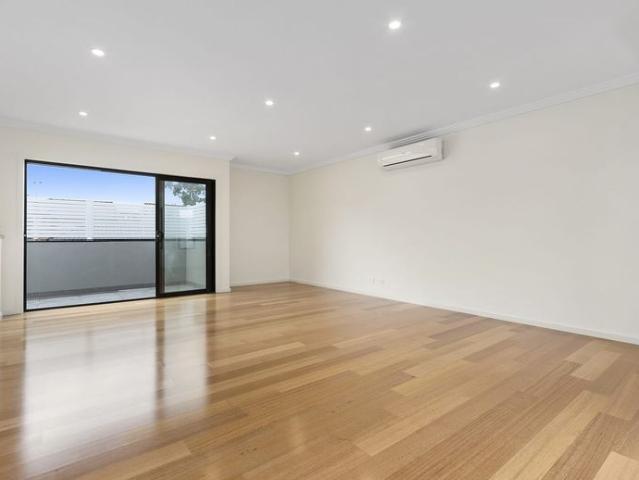 Townhouse for rent in Boronia, Melbourne