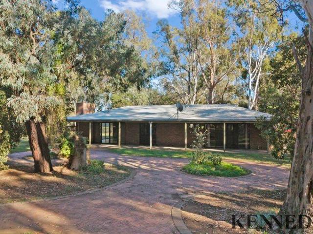 Cottage for sale in Bundalong, Victoria