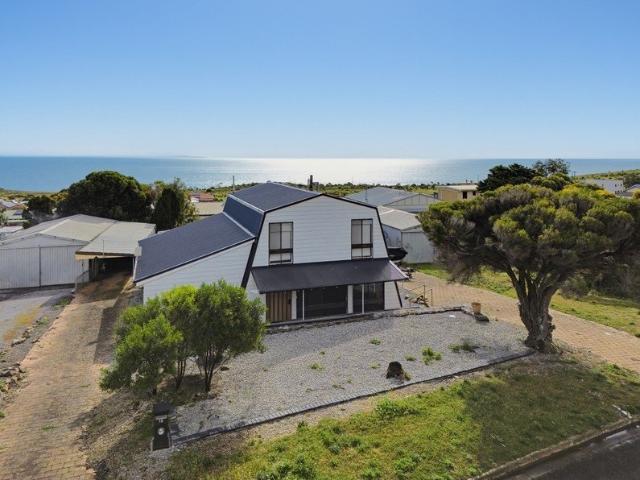 House for sale in Cape Jervis, The District Council of Yankalilla