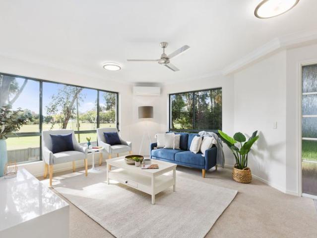 Villa for sale in Taringa, Greater Brisbane