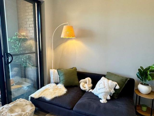 Room for rent in Inner West, Sydney