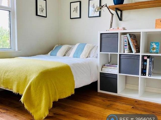 Apartment for rent in London Borough of Croydon, Greater London
