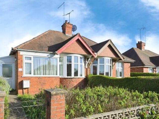 House for sale in Northampton, Northamptonshire