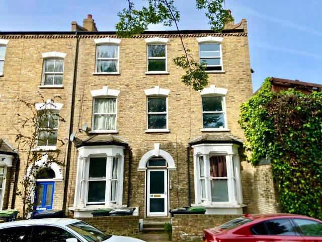 House for rent in Stroud Green, Greater London