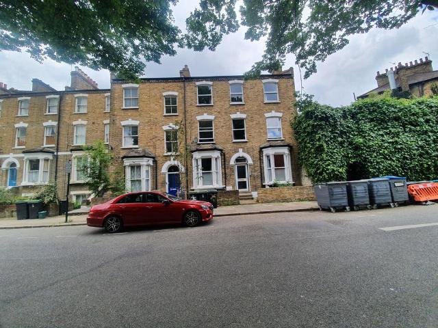 House for rent in Stroud Green, Greater London
