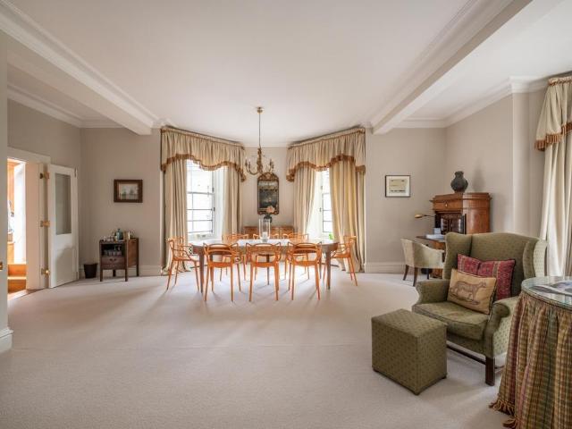 Apartment for rent in Knightsbridge, Greater London