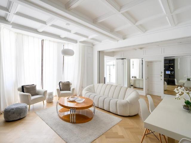 Apartment for rent in Knightsbridge, Greater London