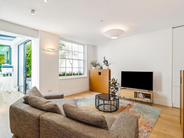 Apartment for rent in Knightsbridge, Greater London