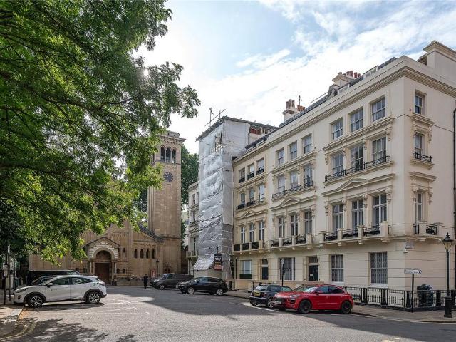 Apartment for rent in Knightsbridge, Greater London