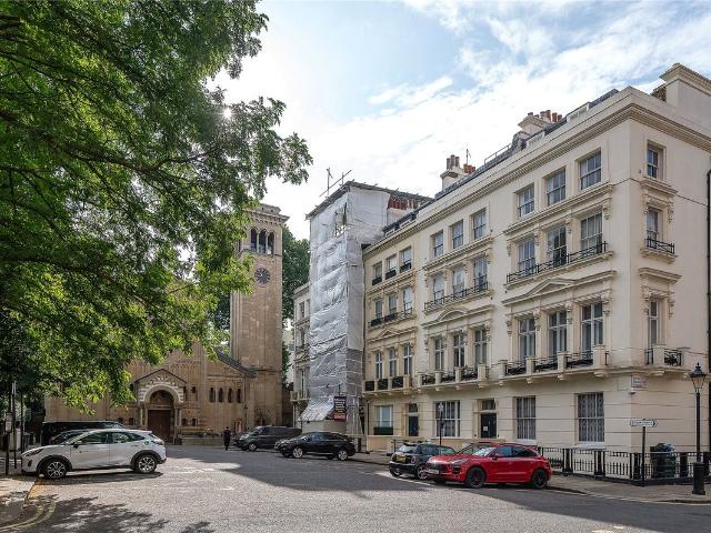 Apartment for rent in Knightsbridge, Greater London