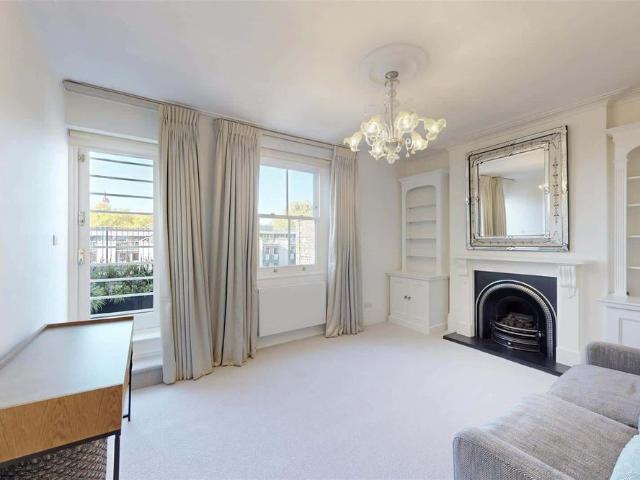 Apartment for rent in Knightsbridge, Greater London