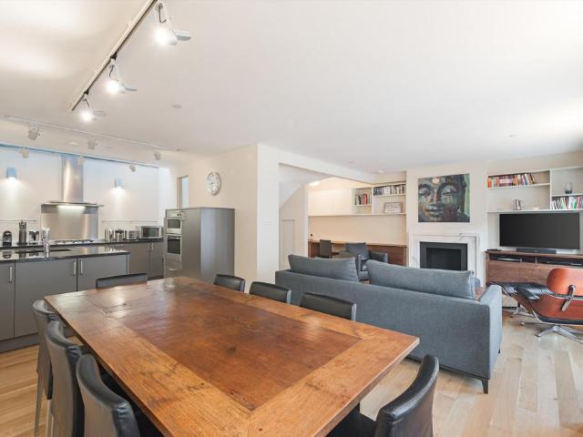 House for rent in Knightsbridge, Greater London