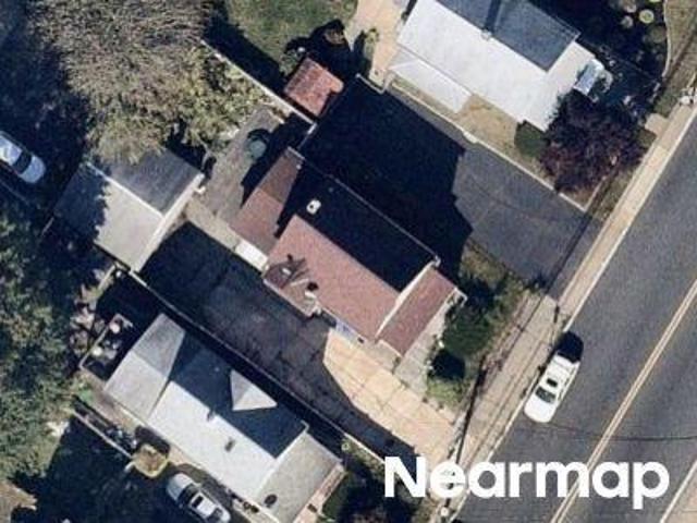 House for sale in East Rutherford