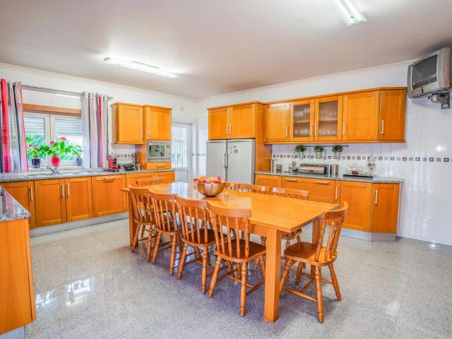 Apartamento venda em Casal do Brejo, Caldas Da Rainha