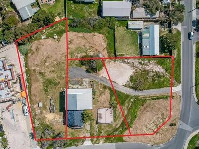 House for rent in Cockburn, Western Australia