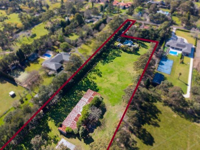 Cottage for sale in Middle Dural, Sydney