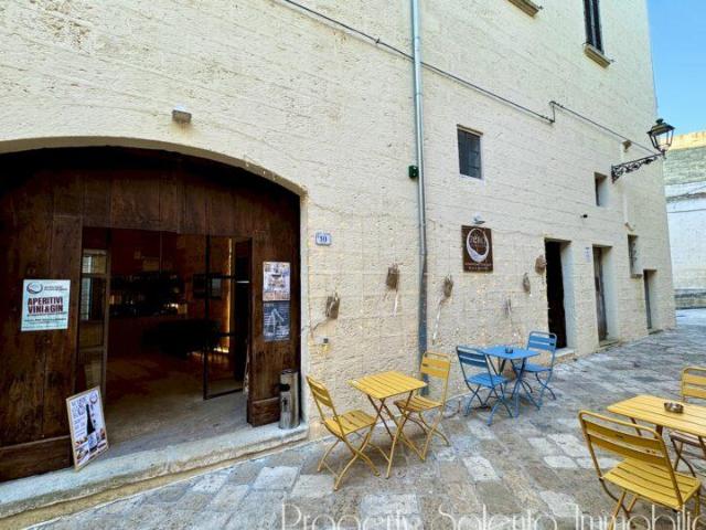 Locale Commerciale in vendita a Puglia, Lecce