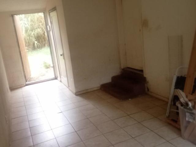 Room for rent in Central Oak Park, Sacramento