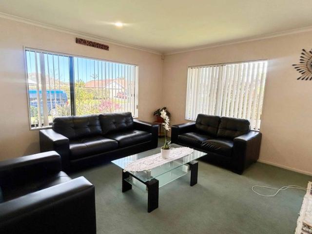 House for rent in Howick, Oroua County