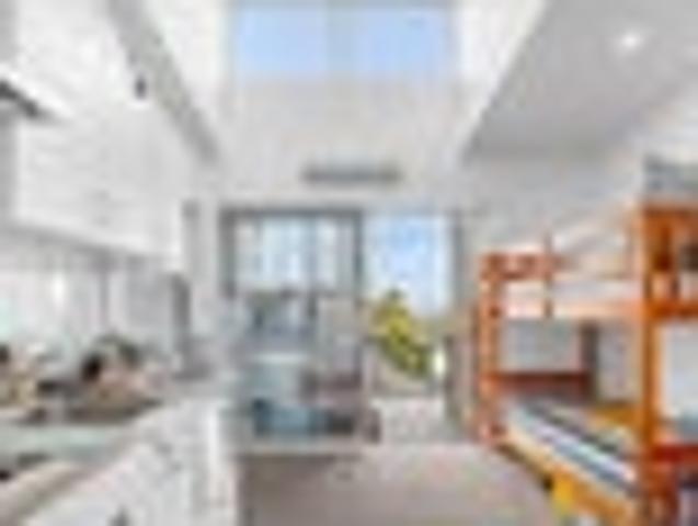 Apartment for sale in Heathcote, Canterbury