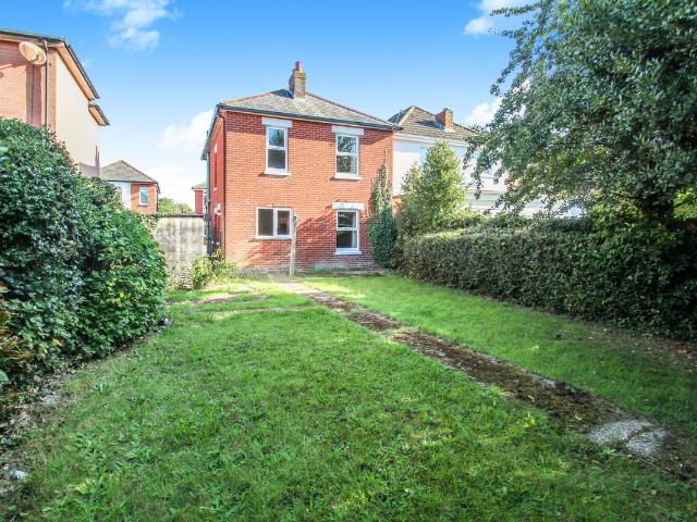 Apartment for rent in Talbot Village, Bournemouth