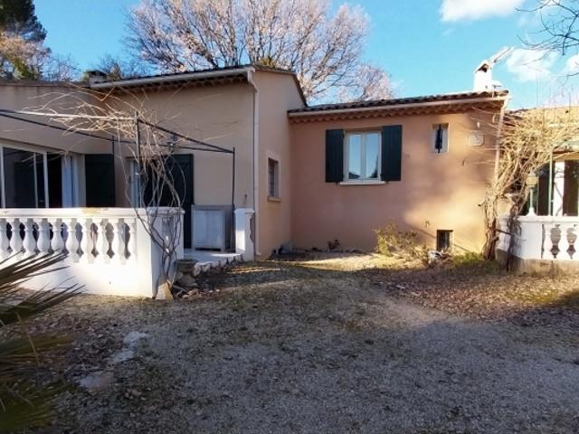 Maison vente à Apt, La Tour-d'aigues