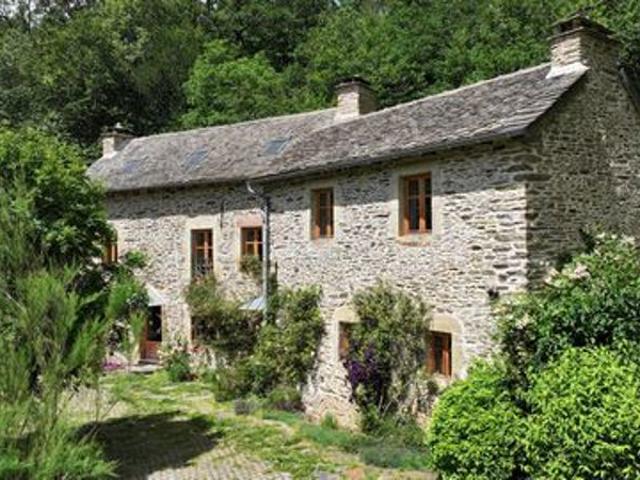 Maison vente à Millau, Salmiech