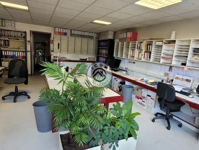 Bureau vente à Mont-de-Marsan, Landes