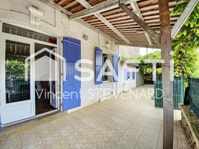Maison vente à Confolens, Courcôme