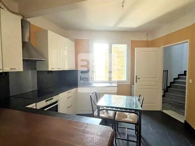Maison vente à Nîmes, Laudun-l'ardoise