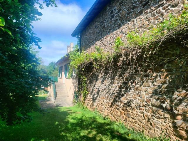 Maison vente à Rochechouart, Oradour-sur-vayres