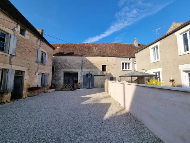 Maison vente à Clamecy, Dornecy