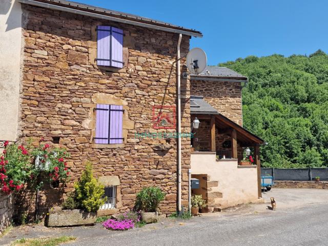 Maison vente à Millau, Laval-roquecezière