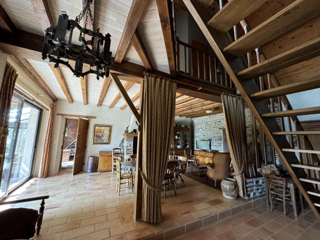 Maison vente à Châteauroux, Eguzon-chantôme