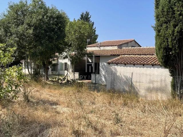 Maison vente à Arles, Paradou