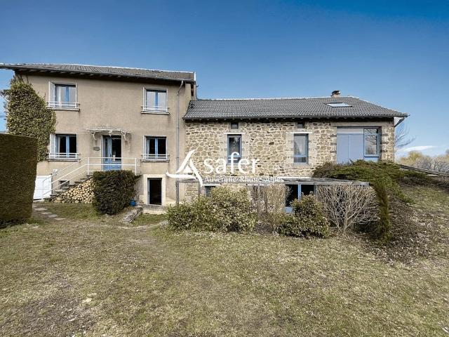 Maison vente à Yssingeaux, Saint-jeures