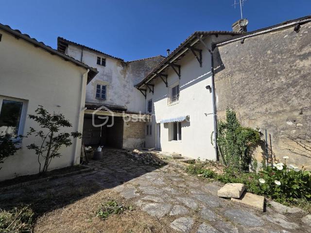 Maison vente à Montmorillon, Chaunay