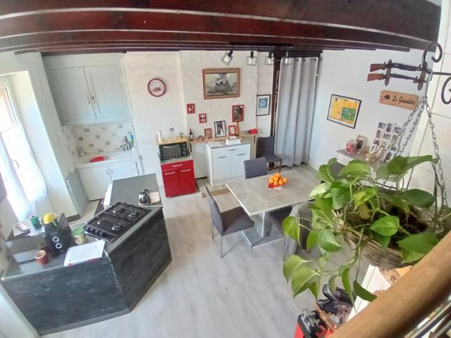 Maison vente à Confolens, Alloue