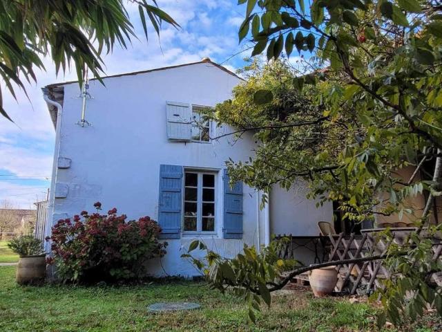 Maison vente à Jonzac, Saint-fort-sur-gironde