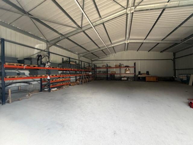 Garage vente à Fontenay-le-Comte, Benet